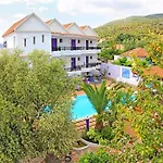 Lygies Hotel