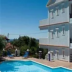 Lygies Hotel 3*